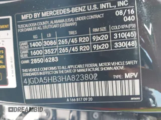 2017 Mercedes-Benz GLE 350 z VIN 4JGDA5HB3HA823802, wystawiony jako IAAI lot #42327672 z przebiegiem 84 538 mil mil oraz . Historia ofert i sprzedaży dostępna na DreamBid. Obrazek 9.