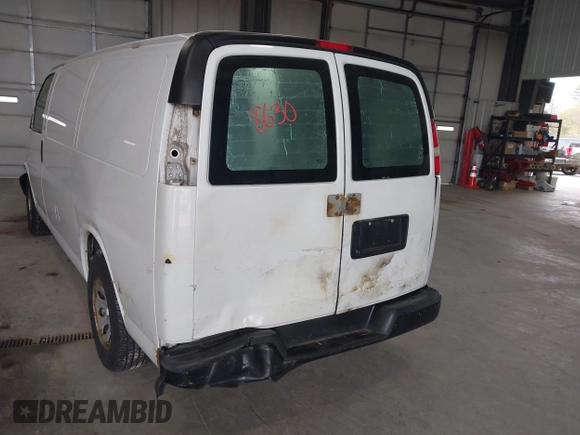 2012 Chevrolet Express Cargo with VIN 1GCSGAFX8C1176033, listed as a IAAI auction lot 42068630 with 260,289 mi miles and . Bid and sale history available at DreamBid. Image 6.