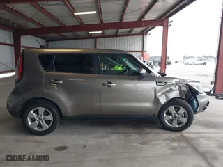 2019 Kia Soul with VIN KNDJN2A2XK7022048, listed as a IAAI auction lot 42065621 with 124,293 mi miles. Bid and sale history available at carsss.com. Image 13.