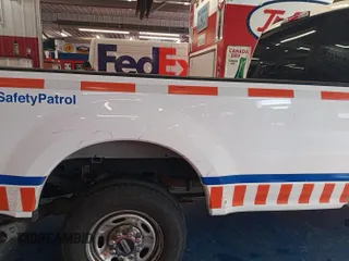 2020 Ford F-250 XL with VIN 1FT7X2BT7LEE50507, listed as a IAAI auction lot 42788481 with 290,478 mi miles and . Bid and sale history available at DreamBid. Image 27.