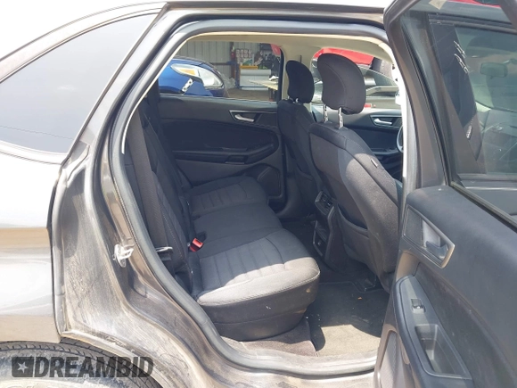 2017 Ford Edge SE with VIN 2FMPK3G99HBB86920, listed as a IAAI auction lot 42378379 with 186,859 mi miles and . Bid and sale history available at DreamBid. Image 8.