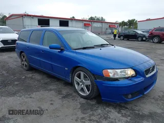 2006 Volvo V70 с VIN YV1SJ527962534506, выставлен на аукционе IAAI как лот 41413431 с пробегом 179 518 миль миль и . История ставок и продаж доступна на DreamBid. Изображение 1.