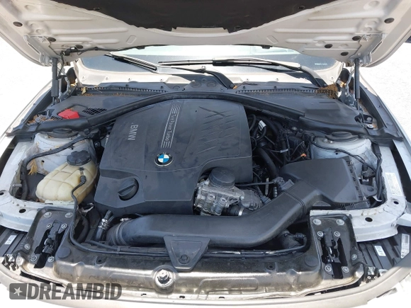 2013 BMW 3 Series 335i z VIN WBA3A9C56DF475450, wystawiony jako IAAI lot #42469522 z przebiegiem Nie podano mil oraz . Historia ofert i sprzedaży dostępna na DreamBid. Obrazek 10.