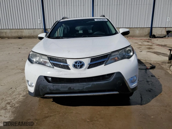 2015 Toyota RAV4 XLE with VIN 2T3RFREV6FW287377, listed as a Copart auction lot 48483805 with 146,533 mi miles and Salvage Title. Bid and sale history available at carsss.com. Image 5.