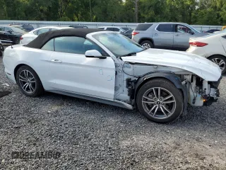 2016 Ford Mustang EcoBoost Premium z VIN 1FATP8UH0G5291125, wystawiony jako Copart lot #60404845 z przebiegiem 88 070 mil mil oraz Szkoda całkowita • Salvage title. Historia ofert i sprzedaży dostępna na DreamBid. Obrazek 4.