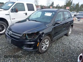 2016 Volkswagen Tiguan SE with VIN WVGBV7AX5GW511804, listed as a IAAI auction lot 41817295 with 75,831 mi miles and . Bid and sale history available at DreamBid. Image 18.