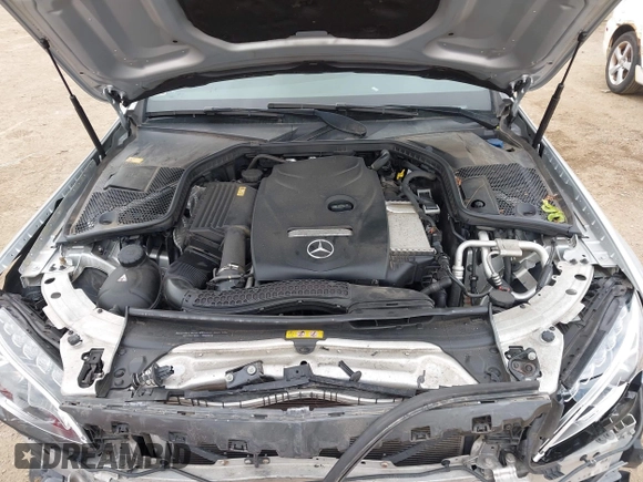 2016 Mercedes-Benz C 300 Luxury with VIN 55SWF4KB4GU100241, listed as a IAAI auction lot 42256121 with 33,184 mi miles and . Bid and sale history available at DreamBid. Image 10.