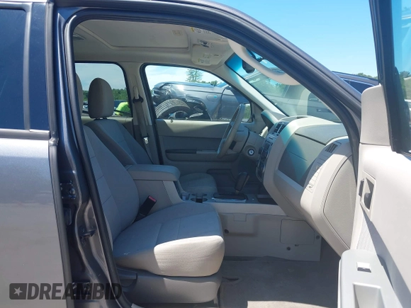 2011 Ford Escape XLT с VIN 1FMCU9DG4BKB17225, выставлен на аукционе IAAI как лот 42635446 с пробегом 134 418 миль миль и . История ставок и продаж доступна на DreamBid. Изображение 5.