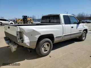 1998 Dodge Ram 1500 with VIN 1B7HC13Z7WJ126885, listed as a Copart auction lot 48674135 with 264,080 mi miles and Salvage Title. Bid and sale history available at carsss.com. Image 3.