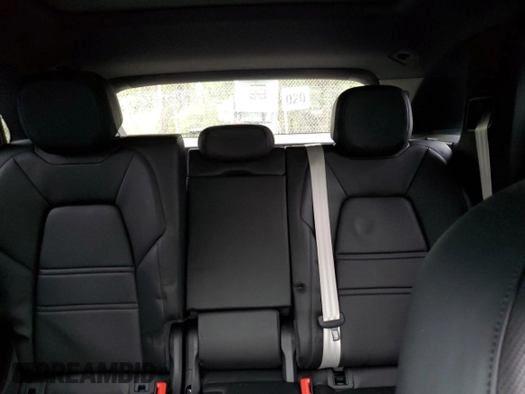 2022 Porsche Cayenne E-Hybrid with VIN WP1AE2AY8NDA26964, listed as a Copart auction lot 86710254 with 13,985 mi miles and Salvage title. Bid and sale history available at DreamBid. Image 10.