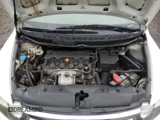 2006 Honda Civic LX z VIN 1HGFA16566L114075, wystawiony jako Copart lot #55794165 z przebiegiem 237 259 mil mil oraz Szkoda całkowita • Salvage title. Historia ofert i sprzedaży dostępna na DreamBid. Obrazek 11.