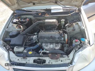 2000 Honda Civic DX z VIN 2HGEJ644XYH107942, wystawiony jako IAAI lot #42456676 z przebiegiem 207 275 mil mil oraz . Historia ofert i sprzedaży dostępna na DreamBid. Obrazek 10.