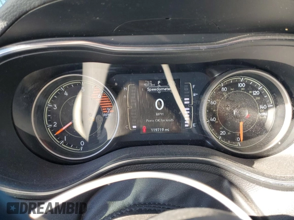 2019 Jeep Cherokee Altitude with VIN 1C4PJMLN1KD345771, listed as a Copart auction lot 48953285 with 119,719 mi miles and Salvage Title. Bid and sale history available at carsss.com. Image 9.