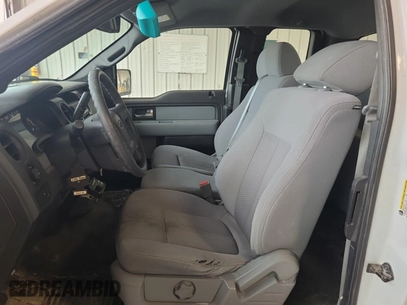 2014 Ford F-150 XL с VIN 1FTVX1EF2EKF74034, выставлен на аукционе IAAI как лот 42564771 с пробегом 128 012 миль миль и . История ставок и продаж доступна на DreamBid. Изображение 32.