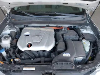 2015 Hyundai Sonata Hybrid Limited with VIN KMHEC4A49FA133103, listed as a IAAI auction lot 41885524 with 122,261 mi miles. Bid and sale history available at carsss.com. Image 10.