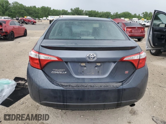 2016 Toyota Corolla L z VIN 5YFBURHE1GP547232, wystawiony jako Copart lot #56063015 z przebiegiem 166 676 mil mil oraz Szkoda całkowita • Salvage title. Historia ofert i sprzedaży dostępna na DreamBid. Obrazek 6.