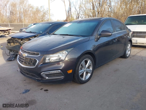 2015 Chevrolet Cruze LT with VIN 1G1PE5SB5F7190947, listed as a IAAI auction lot 41864743 with 175,329 mi miles. Bid and sale history available at carsss.com. Image 2.