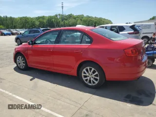 2013 Volkswagen Jetta SE с VIN 3VWDP7AJXDM407787, выставлен на аукционе Copart как лот 54129095 с пробегом 113 796 миль миль и Списание • Salvage title. История ставок и продаж доступна на DreamBid. Изображение 2.