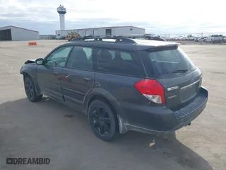 2008 Subaru Outback (Natl) Ltd with VIN 4S4BP62C787330716, listed as a IAAI auction lot 41289023 with 218,259 mi miles. Bid and sale history available at carsss.com. Image 3.
