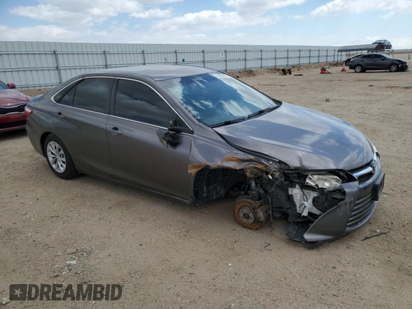 2015 Toyota Camry XLE with VIN 4T1BF1FK0FU930869, listed as a Copart auction lot 53353425 with 185,498 mi miles and Clean Title. Bid and sale history available at carsss.com. Image 4.