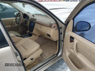 2001 Mercedes-Benz M 320/430/500 with VIN 4JGAB54E91A271230, listed as a IAAI auction lot 41519970 with 229,773 mi miles and . Bid and sale history available at DreamBid. Image 5.