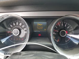 2014 Ford Mustang GT z VIN 1ZVBP8CFXE5225990, wystawiony jako Copart lot #55694085 z przebiegiem 116 477 mil mil oraz Szkoda całkowita • Salvage title. Historia ofert i sprzedaży dostępna na DreamBid. Obrazek 9.