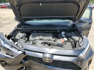 2024 Toyota RAV4 XLE Premium z VIN 2T3C1RFV3RW344089, wystawiony jako Copart lot #61747485 z przebiegiem 18 447 mil mil oraz Szkoda całkowita • Salvage title. Historia ofert i sprzedaży dostępna na DreamBid. Obrazek 12.