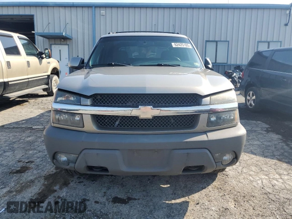 2002 Chevrolet Avalanche with VIN 3GNEC13T12G344922, listed as a Copart auction lot 62425105 with 190,781 mi miles and Clean title. Bid and sale history available at DreamBid. Image 5.