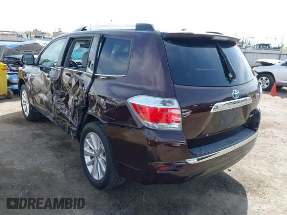 2011 Toyota Highlander Hybrid Limited with VIN JTEDC3EH4B2003768, listed as a IAAI auction lot 41765885 with 169,289 mi miles. Bid and sale history available at carsss.com. Image 3.