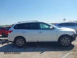 2015 Nissan Pathfinder S с VIN 5N1AR2MN6FC702371, выставлен на аукционе IAAI как лот 41988029 с пробегом 129 673 миль миль и . История ставок и продаж доступна на DreamBid. Изображение 13.
