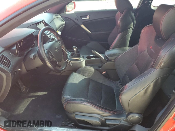 2016 Hyundai Genesis Coupe R-Spec с VIN KMHHU6KJ2GU131350, выставлен на аукционе Copart как лот 51492095 с пробегом 98 955 миль миль и Списание • Salvage title. История ставок и продаж доступна на DreamBid. Изображение 7.