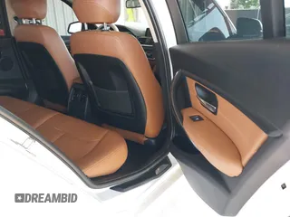 2013 BMW 3 Series 328i с VIN WBA3A5G58DNP19818, выставлен на аукционе IAAI как лот 42315026 с пробегом 133 510 миль миль и . История ставок и продаж доступна на DreamBid. Изображение 8.