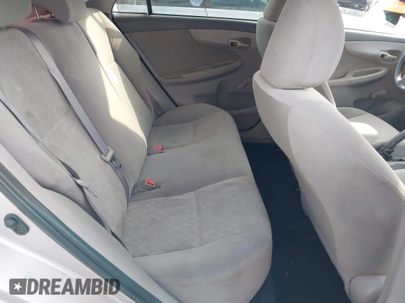 2009 Toyota Corolla with VIN 1NXBU40E19Z027967, listed as a IAAI auction lot 41922518 with 117,115 mi miles. Bid and sale history available at carsss.com. Image 8.