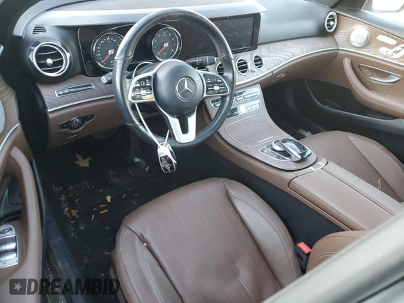 2019 Mercedes-Benz E-Class E 300 with VIN WDDZF4KB2KA574579, listed as a Copart auction lot 41700585 with 0 mi miles and Clean Title. Bid and sale history available at carsss.com. Image 8.