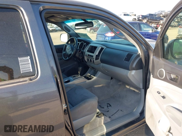 2011 Toyota Tacoma PreRunner with VIN 3TMJU4GN6BM117602, listed as a IAAI auction lot 41483053 with 209,591 mi miles and . Bid and sale history available at DreamBid. Image 5.