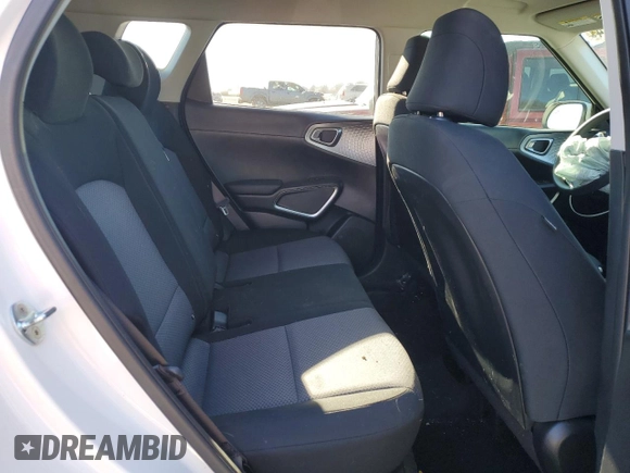 2022 Kia Soul LX with VIN KNDJ23AU3N7151995, listed as a Copart auction lot 86363844 with 61,488 mi miles and Salvage Title. Bid and sale history available at DreamBid. Image 11.