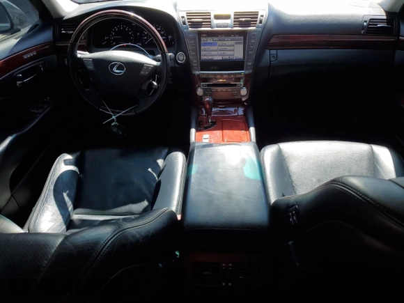 2011 Lexus LS 460 with VIN JTHBL5EF1B5103510, listed as a Copart auction lot 48377525 with 87,612 mi miles and Salvage title. Bid and sale history available at DreamBid. Image 8.