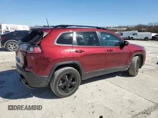 2019 Jeep Cherokee Altitude with VIN 1C4PJMLN4KD334814, listed as a Copart auction lot 47432485 with 105,536 mi miles and Salvage Title. Bid and sale history available at DreamBid. Image 3.