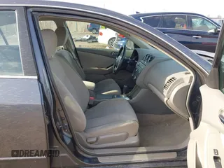 2010 Nissan Altima 2.5 S with VIN 1N4AL2AP7AC100380, listed as a IAAI auction lot 41950062 with 126,153 mi miles. Bid and sale history available at carsss.com. Image 5.