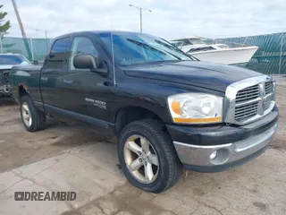 2006 Dodge 1500 SLT with VIN 1D7HU18N96S654737, listed as a IAAI auction lot 42041834 with 134,252 mi miles. Bid and sale history available at carsss.com. Image 1.