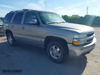 2001 Chevrolet Tahoe LS with VIN 1GNEK13TX1J257374, listed as a IAAI auction lot 42071009 with 284,650 mi miles. Bid and sale history available at carsss.com. Image 1.