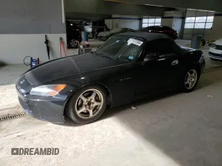 2003 Honda S2000 with VIN JHMAP11403T003182, listed as a Copart auction lot 81477794 with 207,258 mi miles and Clean Title. Bid and sale history available at DreamBid. Image 1.