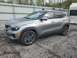 2021 Kia Seltos S z VIN KNDEUCAA3M7172541, wystawiony jako Copart lot #53487285 z przebiegiem 109 734 mil mil oraz Szkoda całkowita • Salvage title. Historia ofert i sprzedaży dostępna na DreamBid. Obrazek 1.