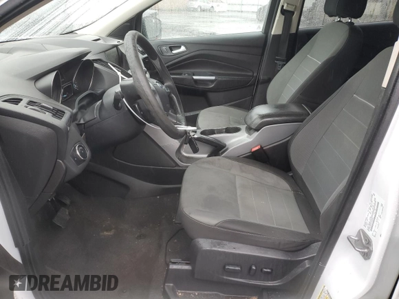 2014 Ford Escape SE with VIN 1FMCU9GX1EUE28700, listed as a Copart auction lot 59841745 with 135,210 mi miles and Salvage title. Bid and sale history available at DreamBid. Image 7.