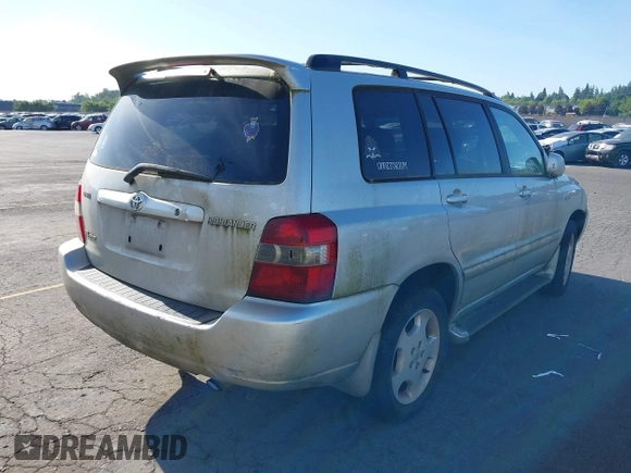 2005 Toyota Highlander z VIN JTEEP21A350115778, wystawiony jako IAAI lot #42216425 z przebiegiem Nie podano mil oraz . Historia ofert i sprzedaży dostępna na DreamBid. Obrazek 4.