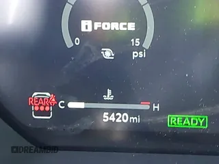 2024 Toyota Land Cruiser z VIN JTEABFAJ9RK012363, wystawiony jako IAAI lot #41859375 z przebiegiem 5 420 mil mil oraz . Historia ofert i sprzedaży dostępna na DreamBid. Obrazek 16.