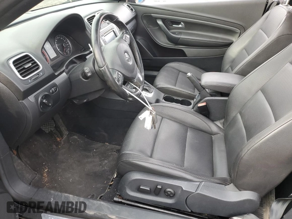 2011 Volkswagen Eos Komfort with VIN WVWBW7AH2BV003962, listed as a Copart auction lot 43893545 with 148,349 mi miles and Salvage Title. Bid and sale history available at DreamBid. Image 7.