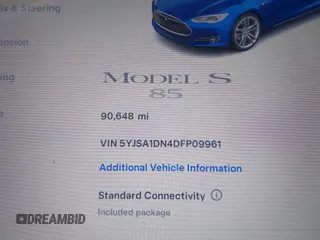 2013 Tesla Model S с VIN 5YJSA1DN4DFP09961, выставлен на аукционе IAAI как лот 42304508 с пробегом 90 648 миль миль и . История ставок и продаж доступна на DreamBid. Изображение 15.