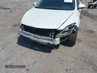 2011 Mazda Mazda6 i Sport with VIN 1YVHZ8BH0B5M14003, listed as a IAAI auction lot 41850943 with 177,325 mi miles. Bid and sale history available at carsss.com. Image 6.