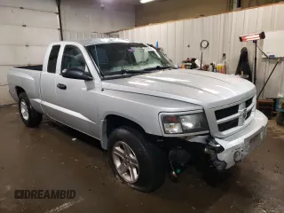 2011 Ram Dakota Bighorn/Lonestar with VIN 1D7RE3BKXBS636298, listed as a Copart auction lot 83305594 with 96,521 mi miles and Salvage Title. Bid and sale history available at carsss.com. Image 4.